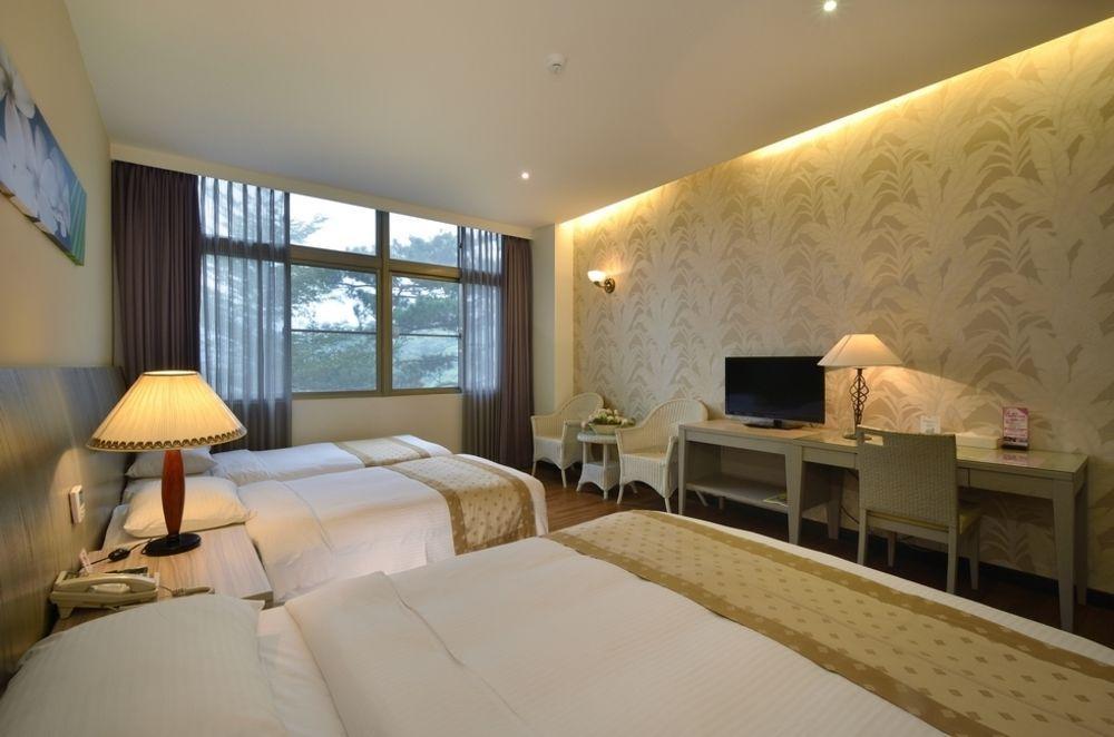 Toong Mao Spa Resort Guanziling Tainan Exterior photo