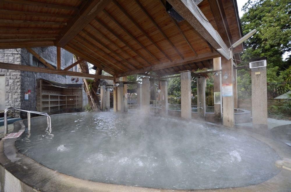 Toong Mao Spa Resort Guanziling Tainan Exterior photo