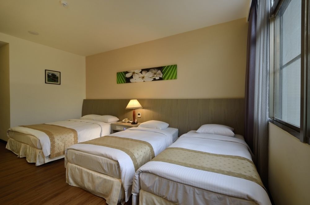 Toong Mao Spa Resort Guanziling Tainan Exterior photo